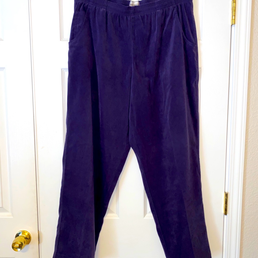 Napa Valley Women’s Pants 16W